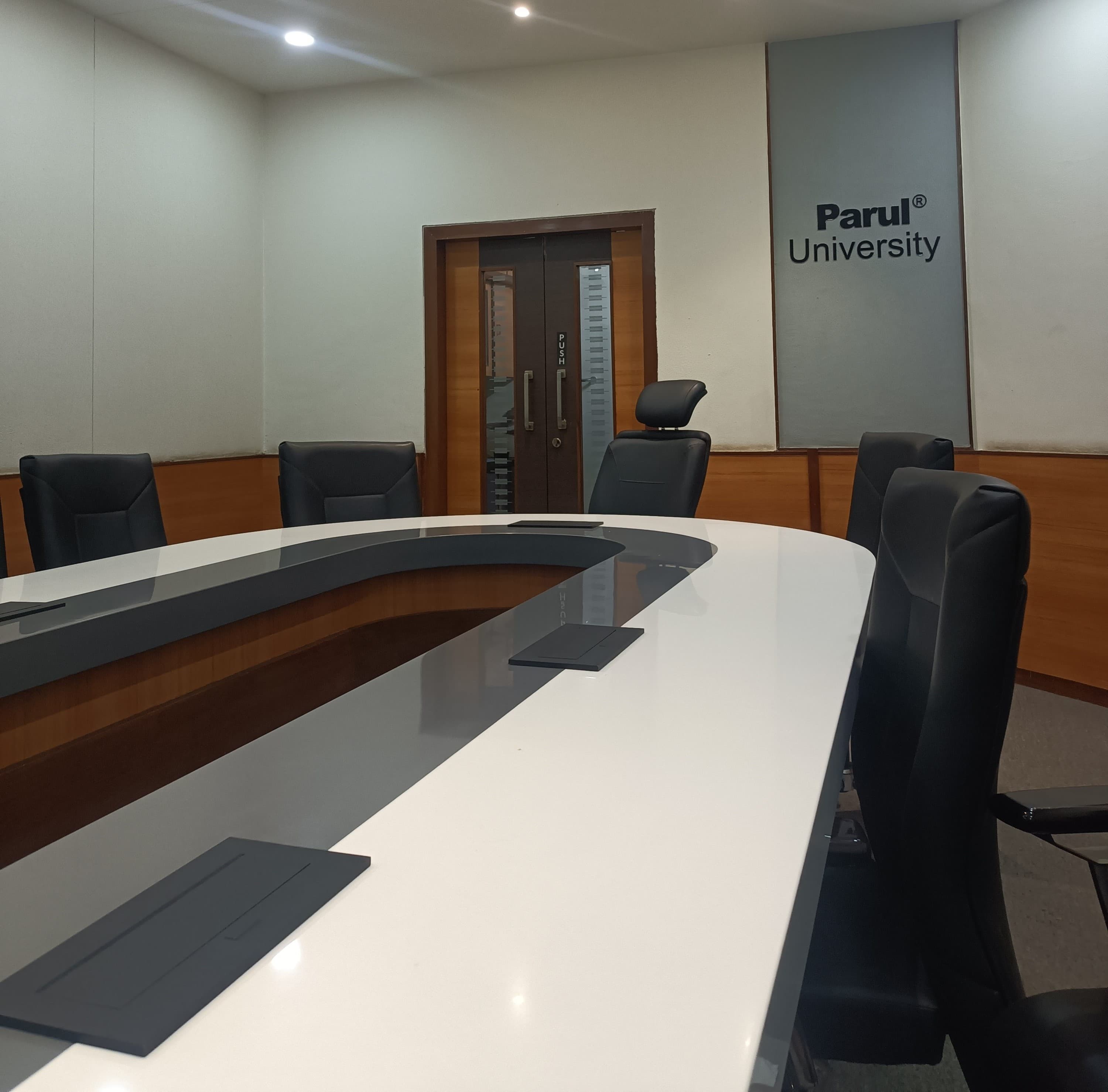 Parul University Academic Building photo 29